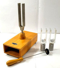 Leybold Stimmgabel auf