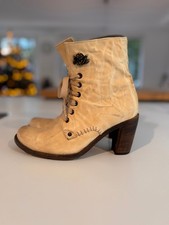 Siren Mark Nason  Damen