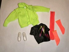 alte Barbie KEN Kleidung