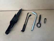 Wagenheber  Bordwerkzeug VW T-Cross Passat Arteon Seat Ateca ,Arona Skoda Karoq