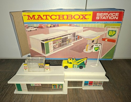 Matchbox service station - mg-1,