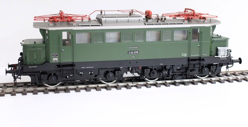 Kiss spur1 elok 078 db - kiss,