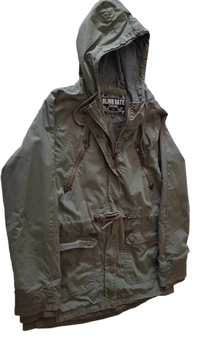 Übergangsjacke_Marke_BLIND