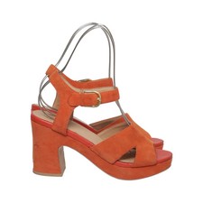 Vagabond, Sandaletten