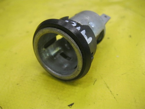 Nissan micra steckbuchse - ,