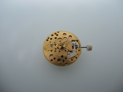 Uhrwerk tissot 2451 signiert - 2451,,