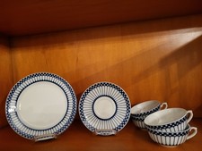 4 Gedecke Königl. pr. Tettau Alt Friesland Teller Tasse blau weiß Porzellan