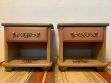 Exklusive Massivholz Nachttische 2x(54x53x34cm)