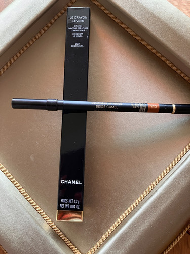 Chanel crayon levres - le,
