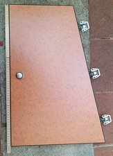 Kip Wohnwagen Schranktür