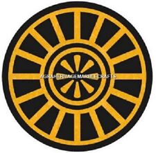 Runder Esstisch mit schwarzer