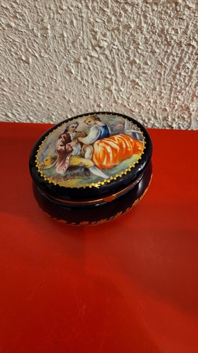 Barock porzellan pillen dose - barock,