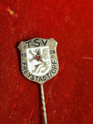 Alte anstecknadel fußball tsv - alte,
