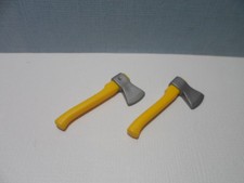 Playmobil - 2 yellow axes /