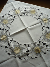 Neuwertig  Weihnachtsdecke weiß beige gold Weihnachten Mitteldecke 80X80