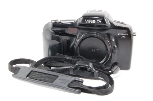 Vintage 35mm slr - vintage, minolta
