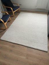 Gemütlicher weißer