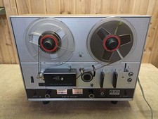 Tonbandgerät AKAI 4000D.