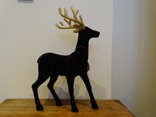 Jetzt kaufen: Weihnachten Advent Hirsch stehend schwarz samtig Gold Dekofigur