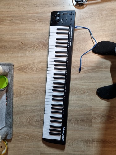 Audio keystation 61 - m-audio,