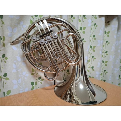 Holton h379 double french horn - holton,