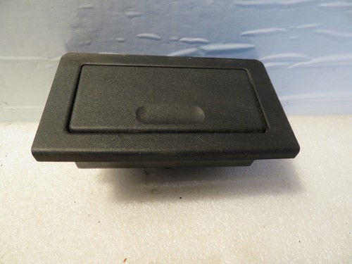 Bmw e36 aschenbecher aus der - aschenbecher,