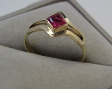 Eleganter 333er gold ring mit - eleganter,
