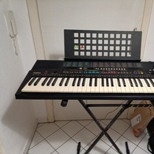 Yamaha Keyboard Psr-215
