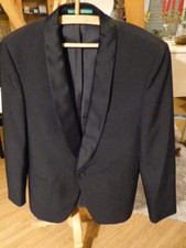 Smoking mit Hose 52, Theater