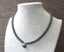 (F) Modeschmuck  Kette  /kurze Metall Perlenkette mit Herzanhänger 38cm