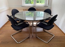 Eames Table, Esstisch, Konferenztisch, Durchmesser 130cm mit Vitra Freischwinger