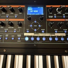 Roland JUPITER-Xm, mobiles Multi-Synthese Synthesizer Keyboard - OVP, neuwertig