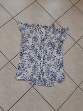blau gemusterte Bluse mit