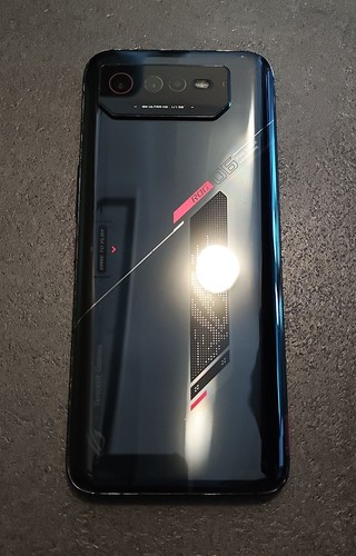 Teildefekt asus rog phone 6 - asus,