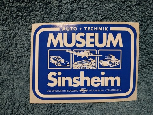Auto technik museum - +,