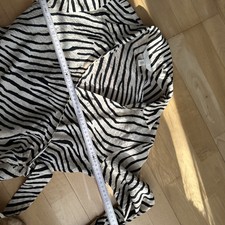 Bluse H&M Gr S Zebra ? Weiß Schwarz Neu Ohne Etikett Herbst ? Nikolaus ?
