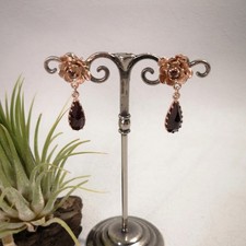 Rosen Ohrstecker Granat Rose