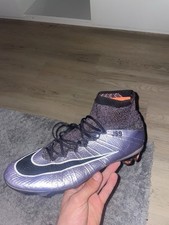 Nike Fußball Schuhe Stollen, Herren, Größe 44 Geeignit: Rasen, Kunstrasen
