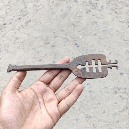 Vintage primitive - vintage,