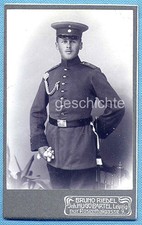 Foto, Soldat in Ausgehuniform