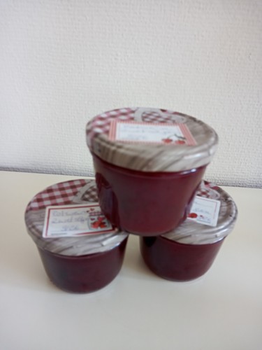 Selbstgemachte rotwein - selbstgemachte,