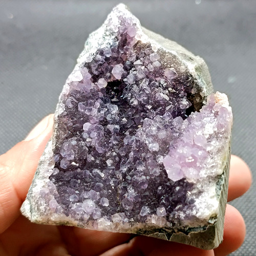 Amethyst druse uruguay 199 - uruguay, g