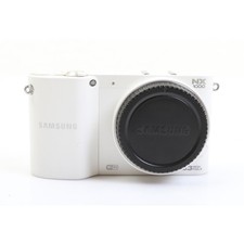 Samsung NX 1000 Weiß + Sehr