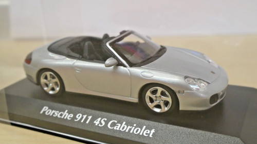 Maxichamps porsche 911 - 1:43,