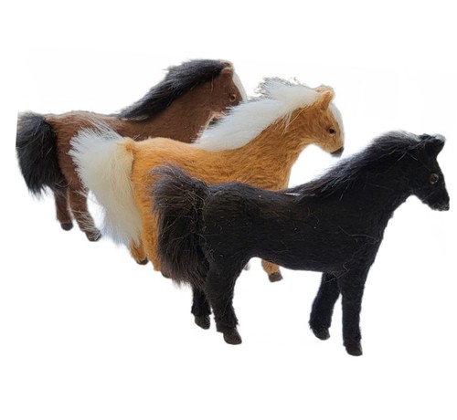 Mini pferde mit mähne - mini,