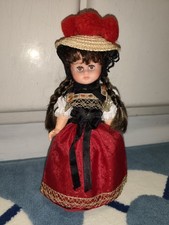 Süße Schwarzwald Puppe