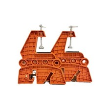 Schraubstock und Zange zur