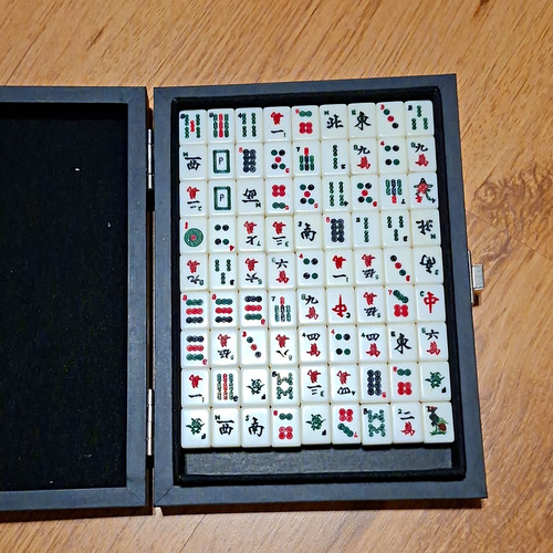 Mahjong spiel holzkasten - im,