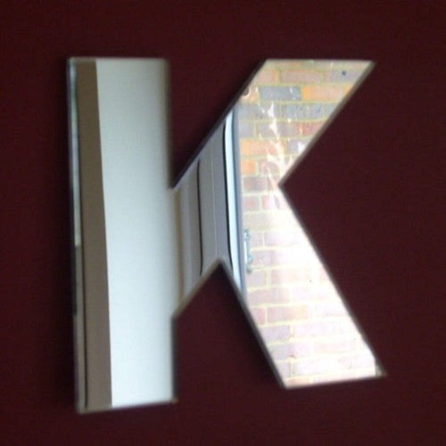 Zeitgenössischer buchstabe - buchstabe, k