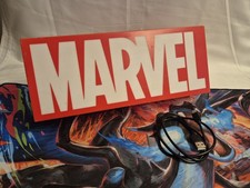 Marvel Deko Lampe Rot/Weiß